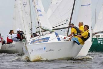 Калининградские яхтсмены завоевали золото на этапе Кубка Европы в Пскове