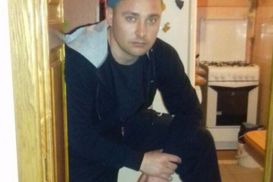 Полиция Калининграда разыскивает мужчину, подозреваемого в повреждении чужого имущества