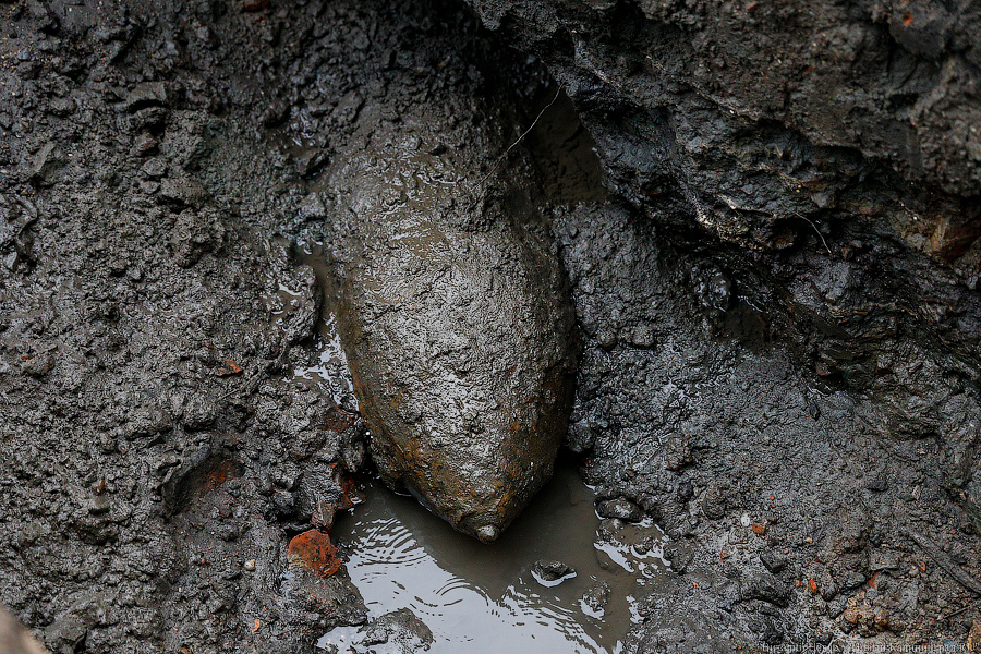 6 марта: на Невского нашли авиационную бомбу времен войны