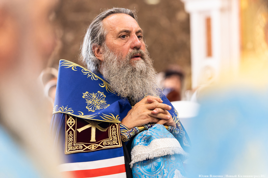 В Калининграде отслужили молебен в честь Казанской иконы Божией Матери (фото)