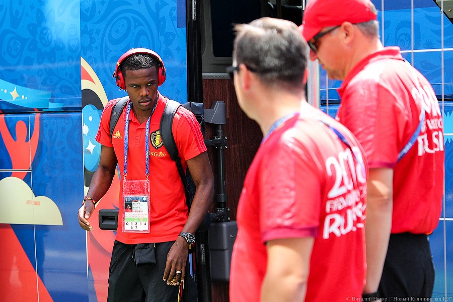 Компани, де Брёйне, Феллайни и тот самый Анри: сборная Бельгии в городе (фото)