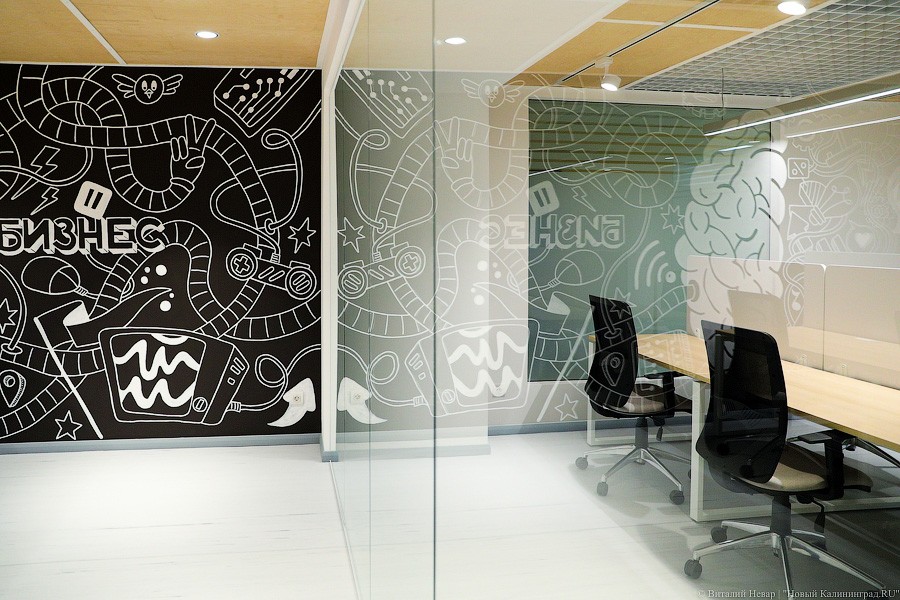 Зияющая пустота коворкингов: Алиханову показали помещения бизнес-инкубатора