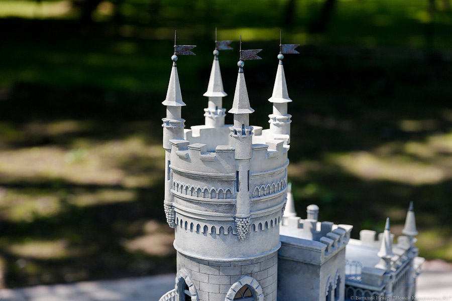 «Я тебе построю Кижи»: в Калининграде открылся парк мини-шедевров архитектуры