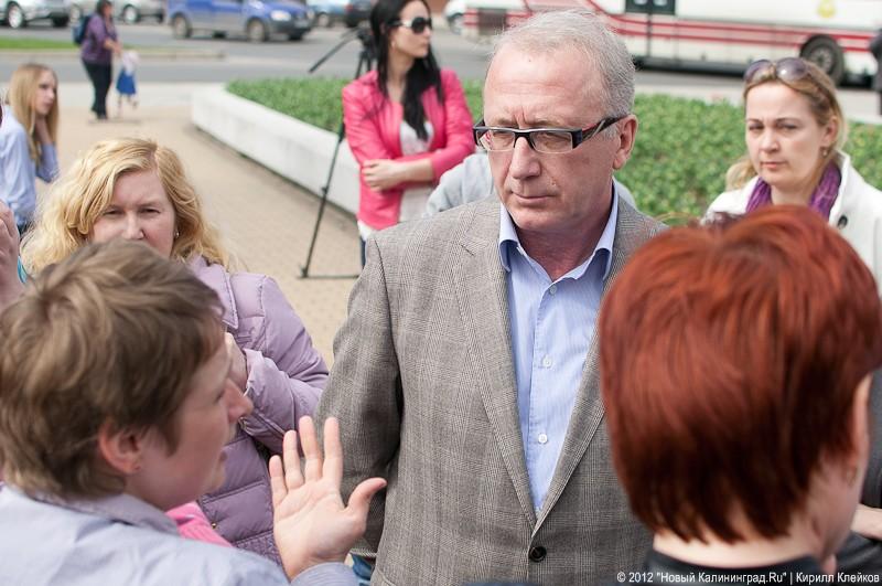 «100 лампадок в память о маленьком Сереже»: фоторепортаж