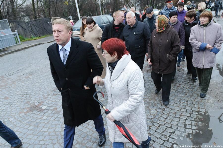 "Истерическое покрытие": фоторепортаж "Нового Калининграда.Ru"