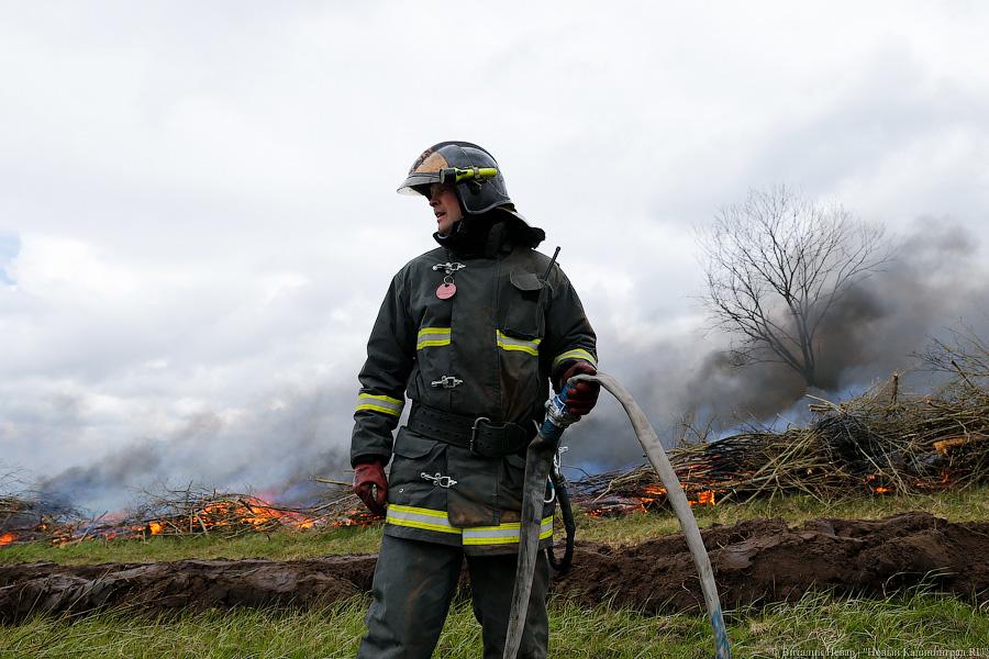 На трех языках: спасатели Польши, Литвы, Калининграда побороли условный огонь