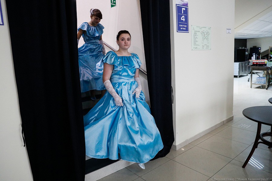 Танцы с министрами: чем запомнился кадетский бал в Калининграде