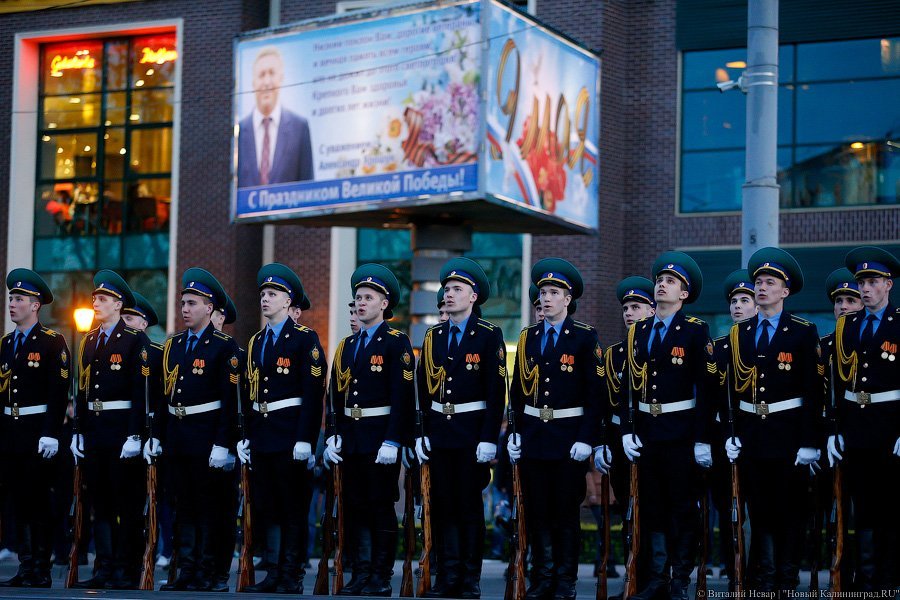«Тяжело в учении»: в Калининграде прошла первая репетиция Парада Победы