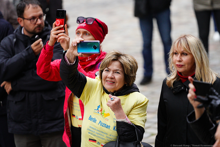 Бежим, чтобы помочь ходить: атлеты преодолели 717 км от Берлина ради детей с ДЦП