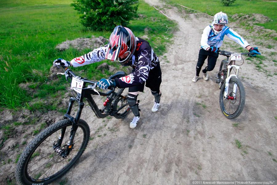 «Прилечь на “трех сиськах”»: фоторепортаж «Нового Калининграда.Ru»