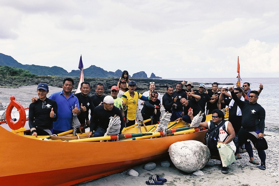 Житель Тайваня нашел бутылку с письмом, отправленную с барка «Крузенштерн» 25 лет назад