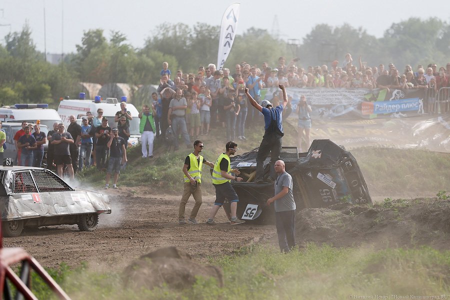 В клубах пыли: как прошел фестиваль экстремальных видов спорта «Ускорение»