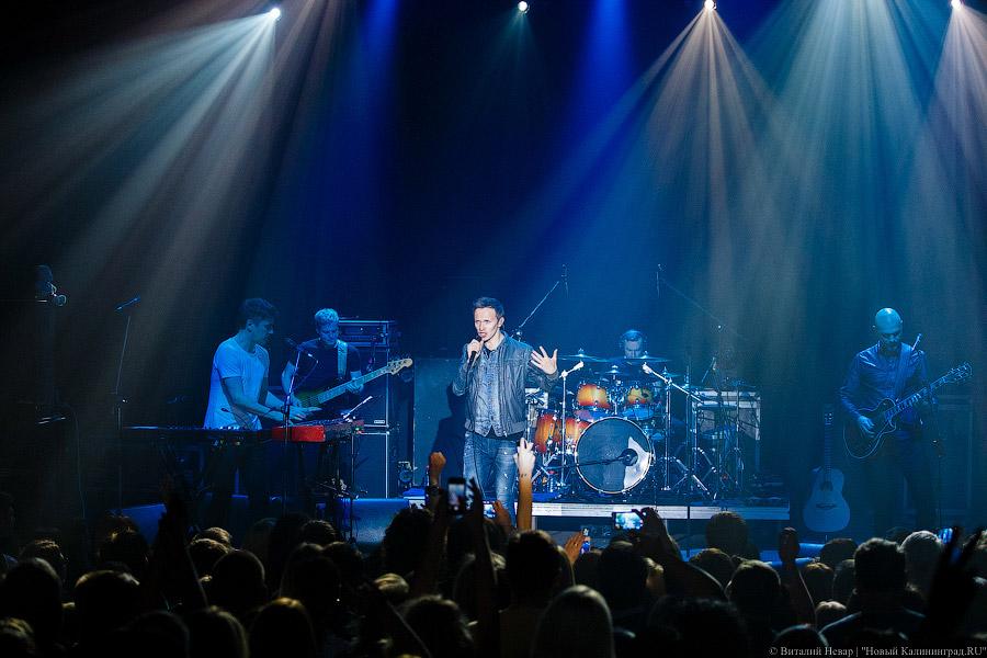 «Ты не один»: концерт «Brainstorm» в Калининграде в день рождения «Вагонки»