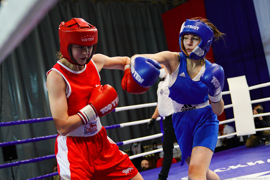 Очередной нокдаун: в Калининграде прошёл международный турнир по боксу «Янтарные перчатки»