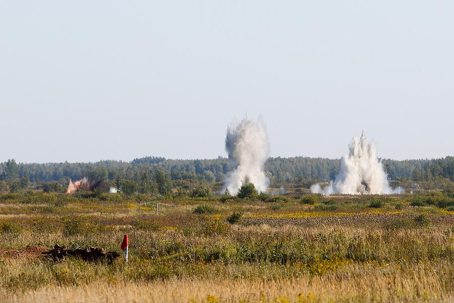 Огнеопасная «Акация»: на полигоне вблизи границы с Литвой прошли учения Балтфлота