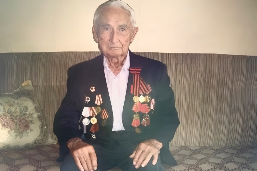 В Калининграде отмечает 100-летний юбилей ветеран ВОВ Борис Кулешов (фото)