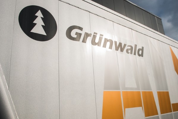 В Калининграде выпущен первый алюминиевый самосвальный полуприцеп