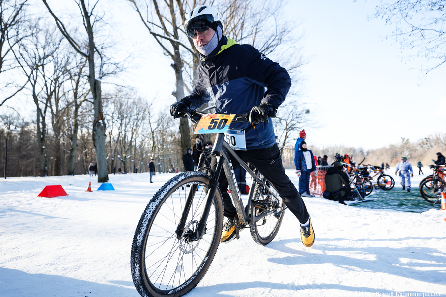 Игры при −20°C: как в Калининграде прошёл День зимних видов спорта