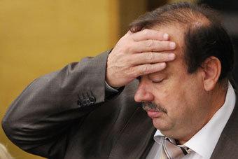 Справорос Гудков лишен мандата депутата Государственной Думы