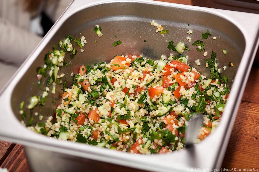 Весь цимес: Евгений Зубарев готовит в «Altes Haus»