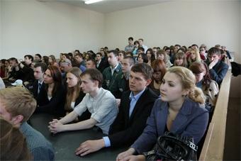 «Вопросы не по листочку»: встреча Цуканова со студентами КГТУ