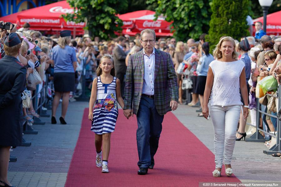 Десятый юбилейный: «Балтийские дебюты» открылись красной ковровой дорожкой