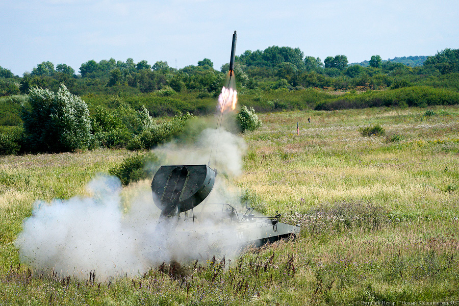 29 июля: выстрел УР-77 во время учений инженерных войск БФ
