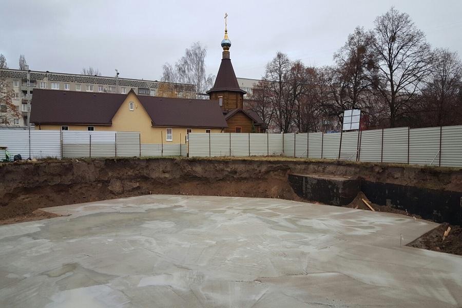 В Калининграде началось строительство храма у Южного вокзала (фото)