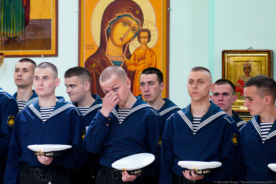 Пушки и «мини-Петр»: в Балтийске прошёл парад в честь Дня Балтфлота (фото)