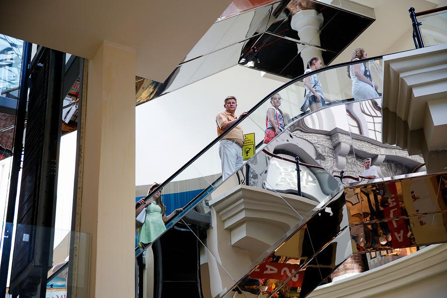 «Почти доступно»: как инвалиды и экспертная комиссия посетили  ТРЦ «Европа»