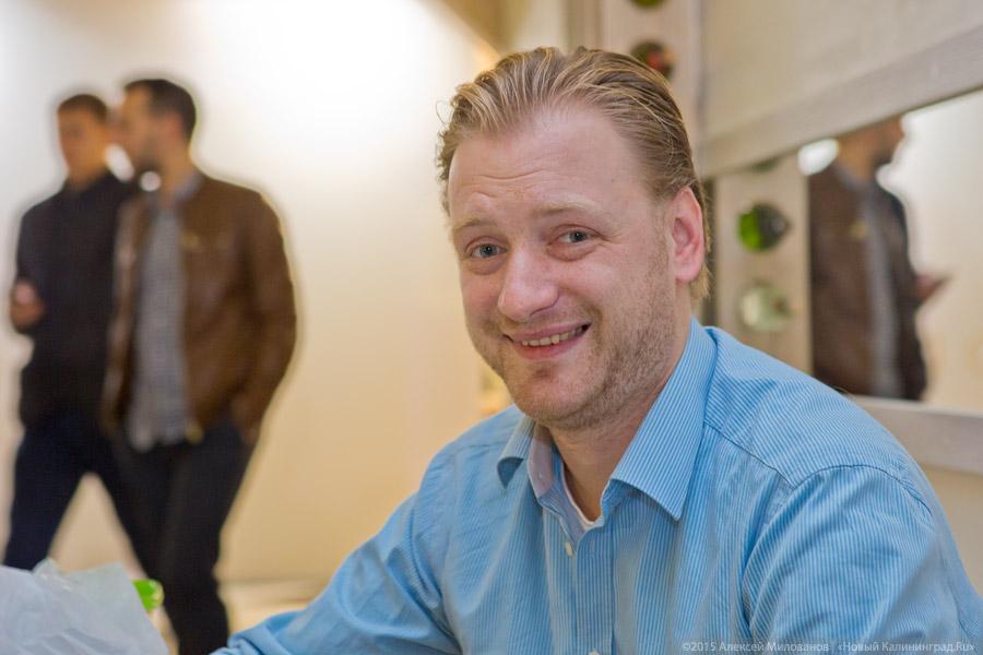  Нагруженные вилки: тапасы и пряная груша на «Открытой кухне»