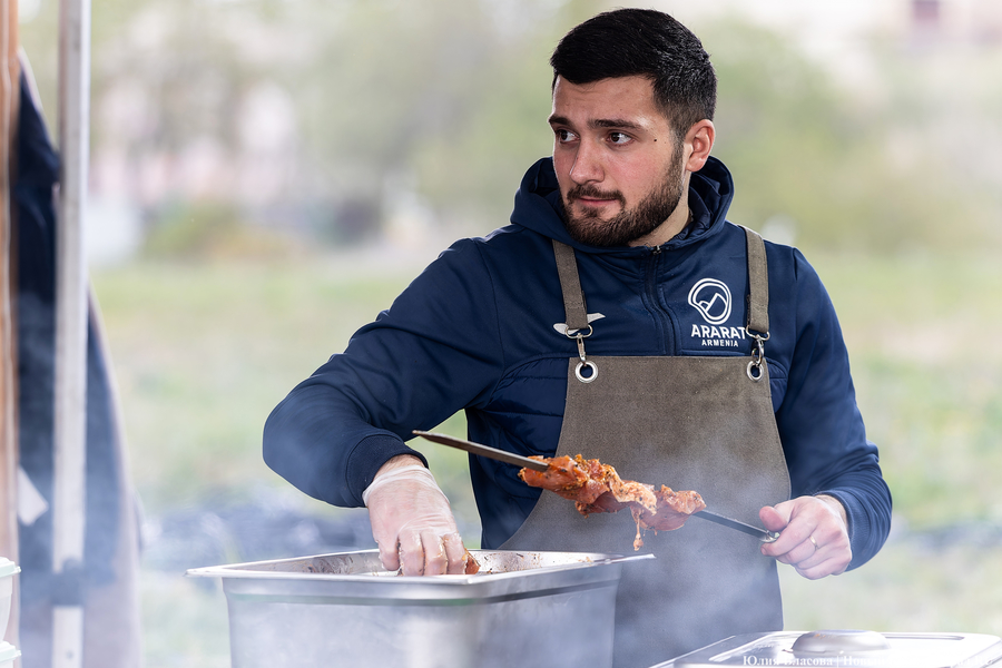 И рыба, и мясо: в Зеленоградске открылся гастрономический «Фиштиваль» (фото)