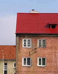 Собственники квартир отказываются продавать их сиротам из-за сложной процедуры