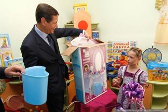 Жуков: выделен 1 млрд рублей на создание мест в детских садах