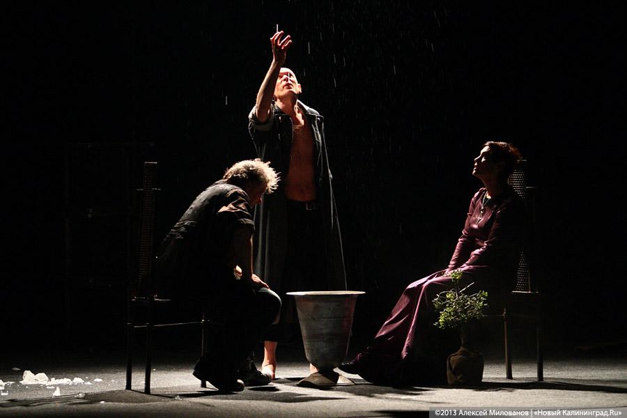 Гамлет: постановка Някрошюса и театра «Мено Фортас» в Калининграде