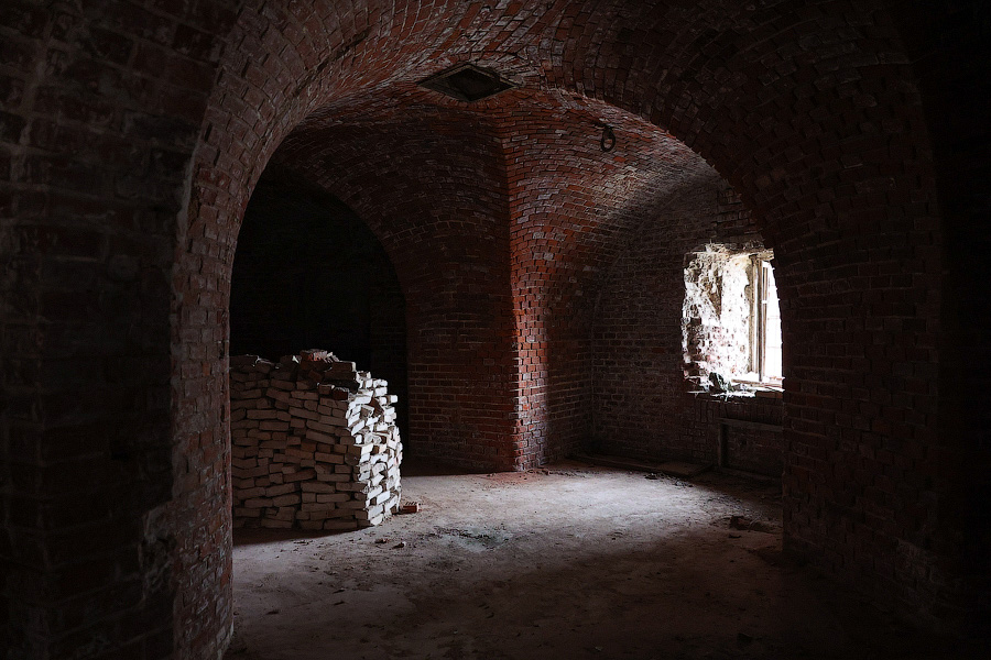 Бастион и порядок: в «Литве» провели первый субботник (фото)