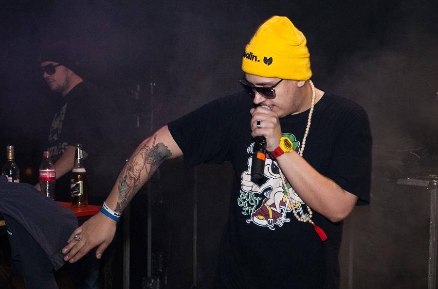 «Суровый рэп»: фоторепортаж с концерта группы Triagrutrika