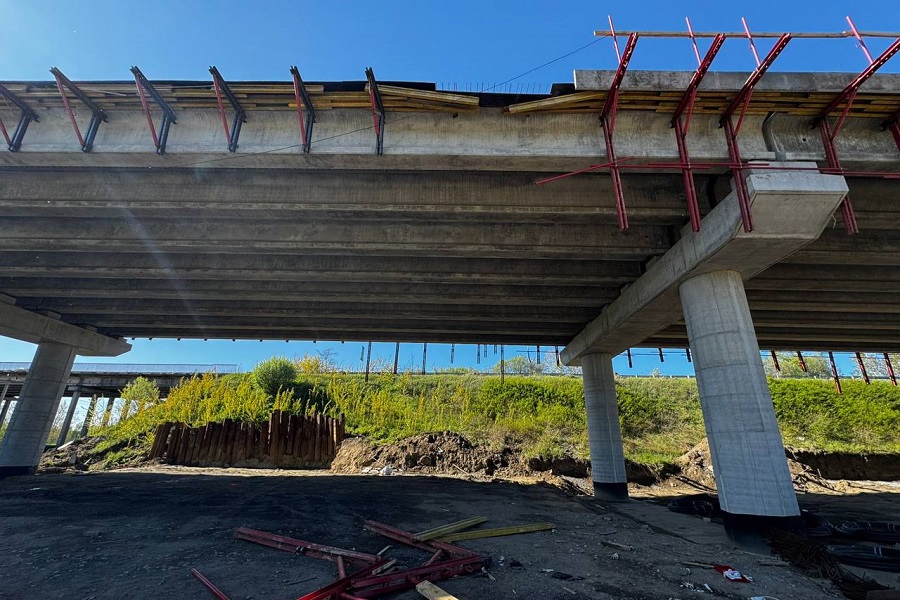 СК: возбуждено дело по факту травмирования рабочего, упавшего с 9-метровой высоты