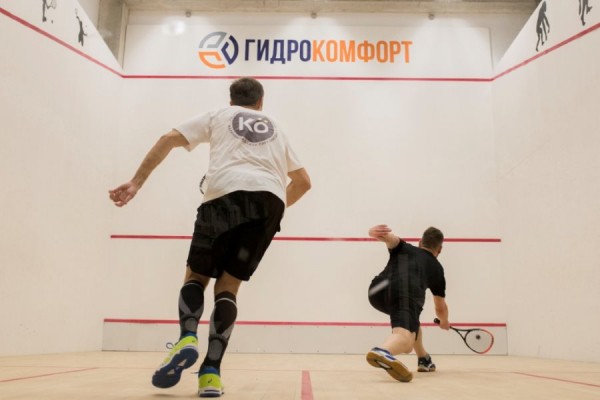 Всех пригласил, накормил и победил: итоги первого турнира по сквошу