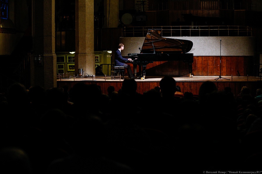 Навстречу мечте: как прошел концерт в поддержку 16-летнего слепого пианиста