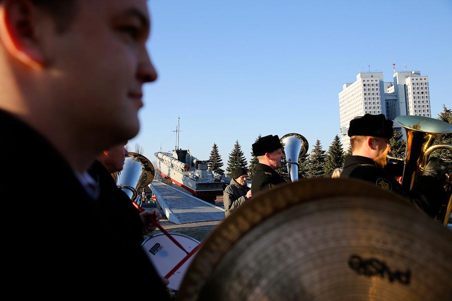 «Родина помнит»: в Калининграде открылся памятник морякам-балтийцам