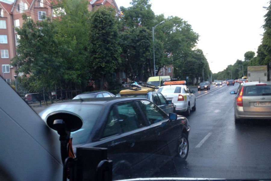 На Невского столкнулись пять машин (фото)