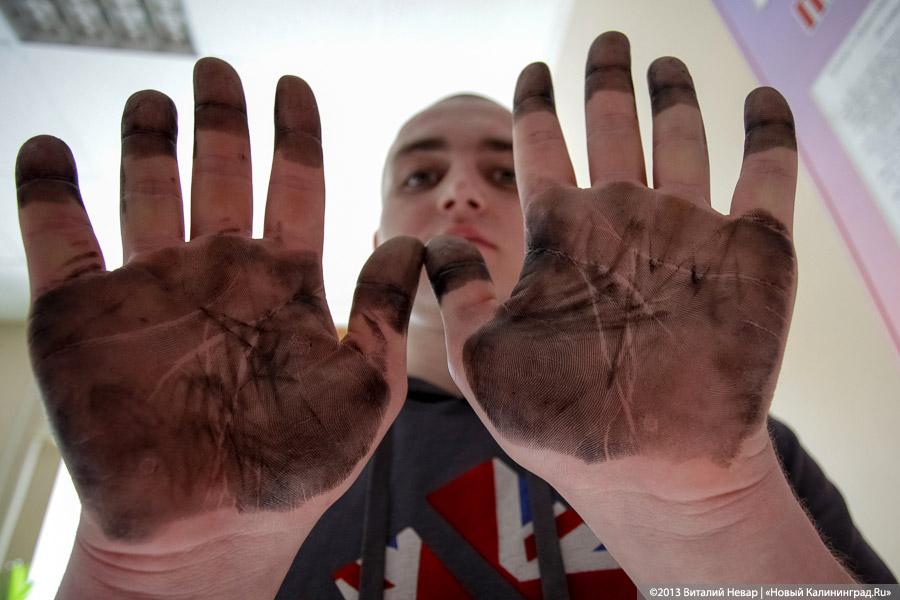 «В сапогах и армейской шинели»: 17 парней пополнили ряды призывников (+фото)