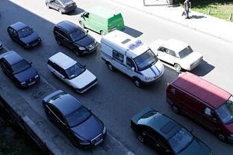Опрос: четверть россиян планирует купить автомобиль