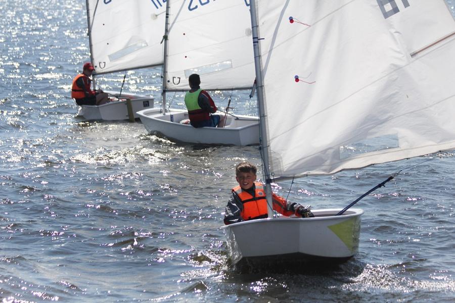 «Внимание, старт!»: репортаж с открытия парусного сезона 