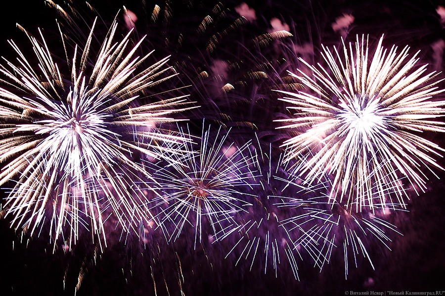 Прежние проблемы на новом месте: в Калининграде начался чемпионат фейерверков