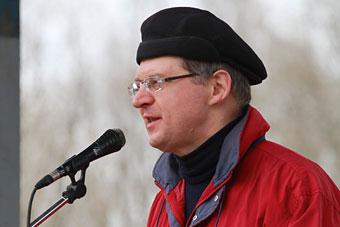 Чесалин: чиновники должны отвечать рублем за незаконно выделенную землю