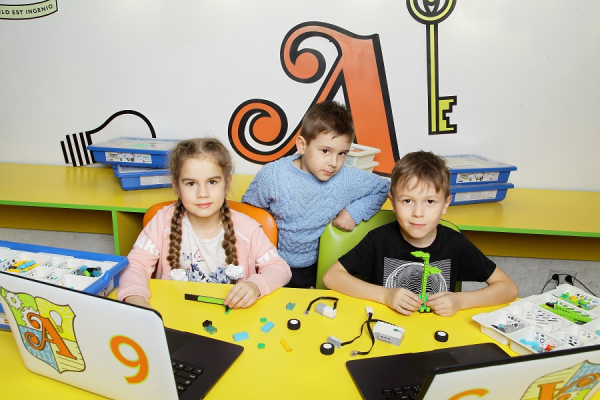 Реально ли получить профессию будущего, собирая конструктор Лего?