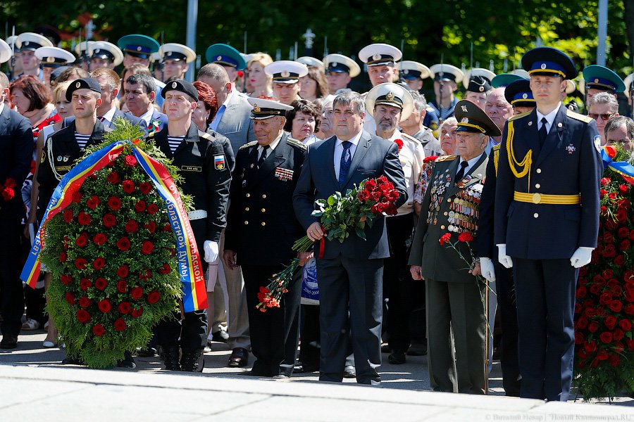 День, когда все изменилось: Калининград вспоминает жертв войны (фото)