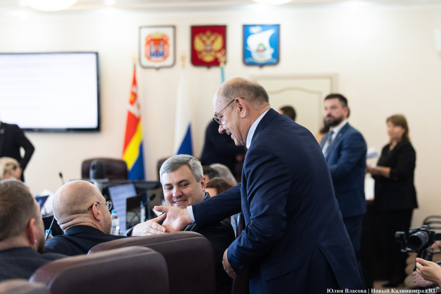 73% новичков: как прошло первое заседание совета депутатов Калининграда 8-го созыва